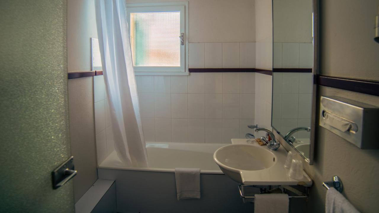 סן-ג'רבה-לה-באן Hotel Arbois Bettex מראה חיצוני תמונה